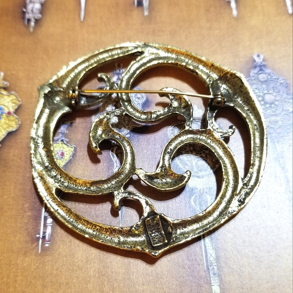 ALVA MUSEUM Vintage signed Exotic Large Brooch - Picture 2 of 5